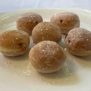 (6) Hazelnut Chocolate Beignets