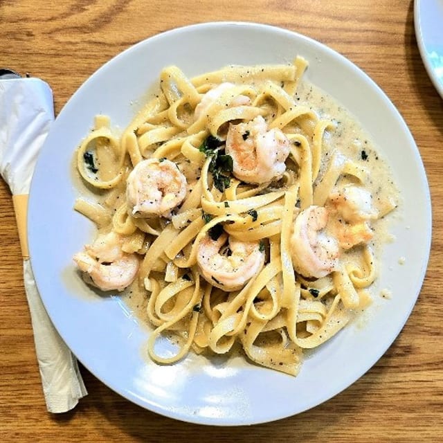 Garlic Prawns.