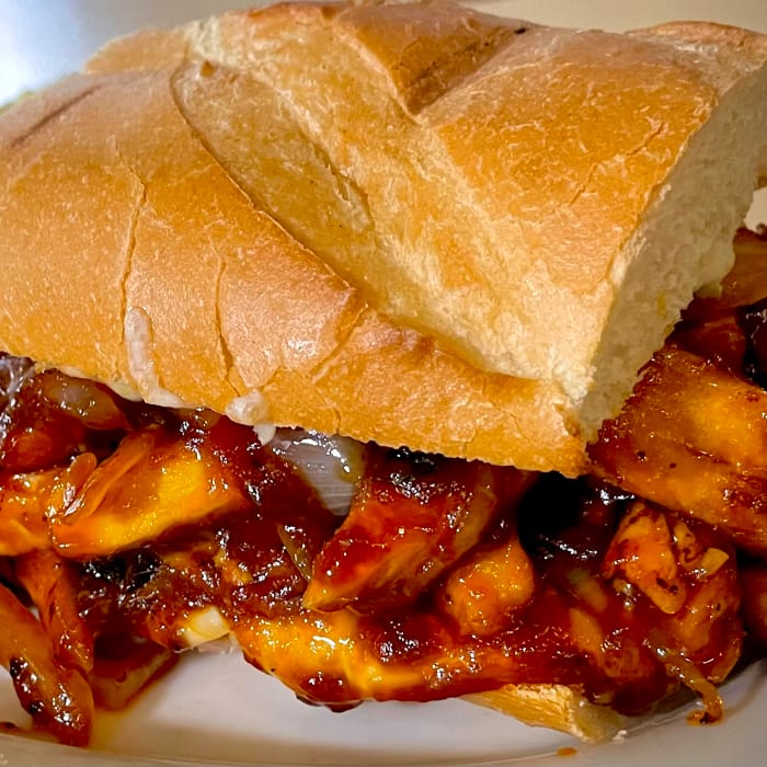 BBQ Chicken Sandwich (Large).